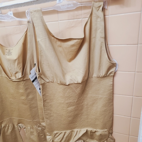 NWT Under Where? Full body Shapewear. Sizes: XL, 2X & 3X BEIGE $30 each - Picture 14 of 15